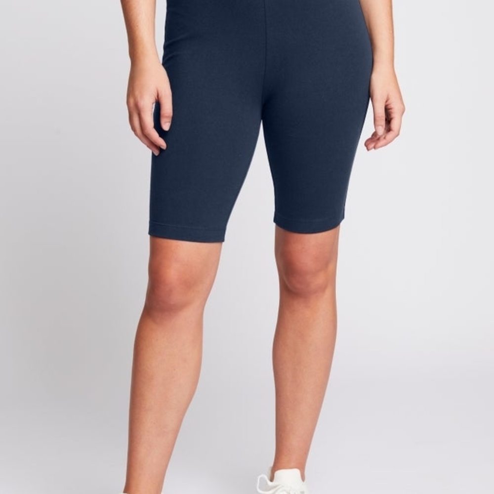 Avenue Women's Dark Blue Bike Shorts